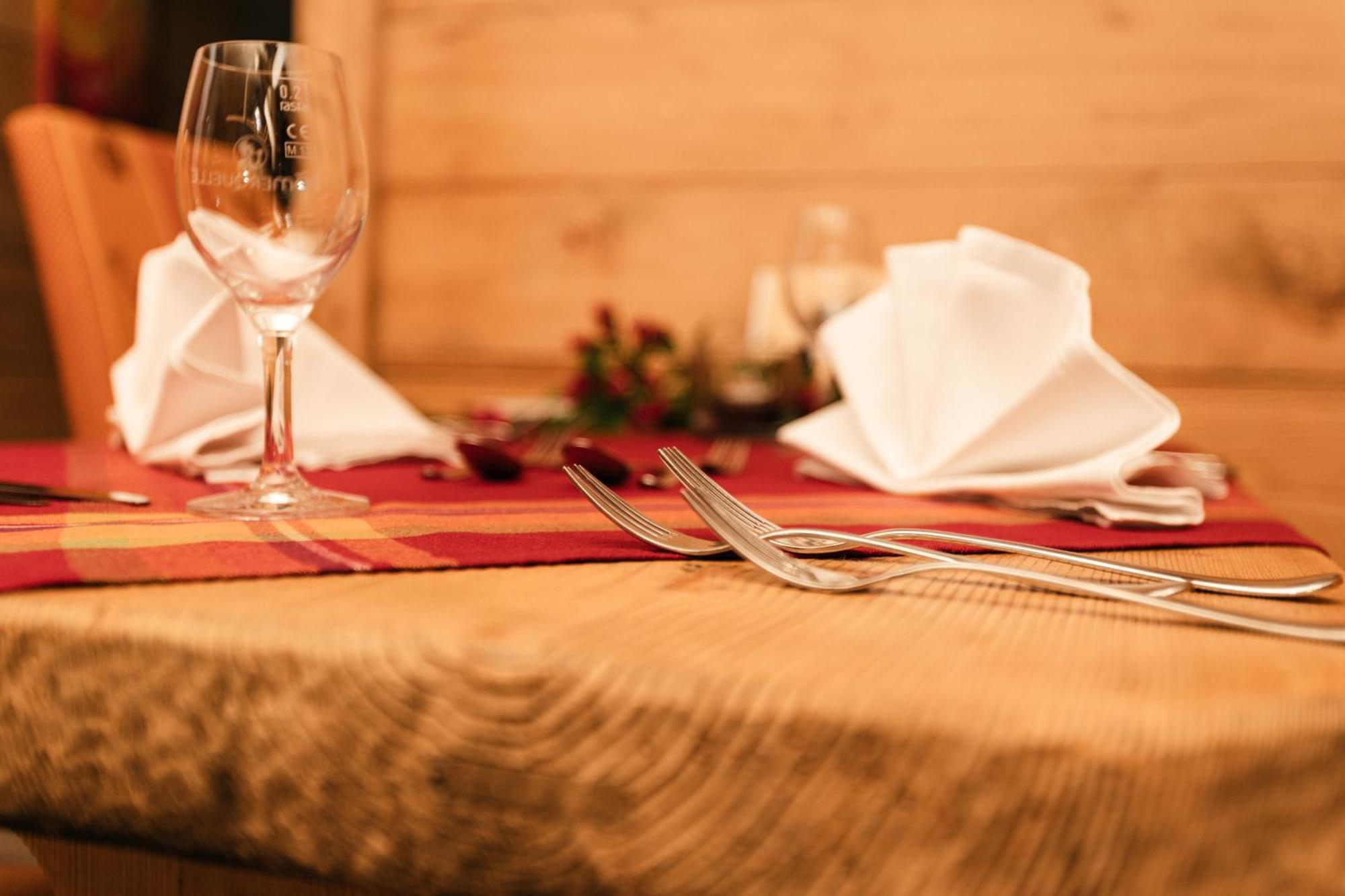 Hotel Kuenstleralm Kaprun Εξωτερικό φωτογραφία