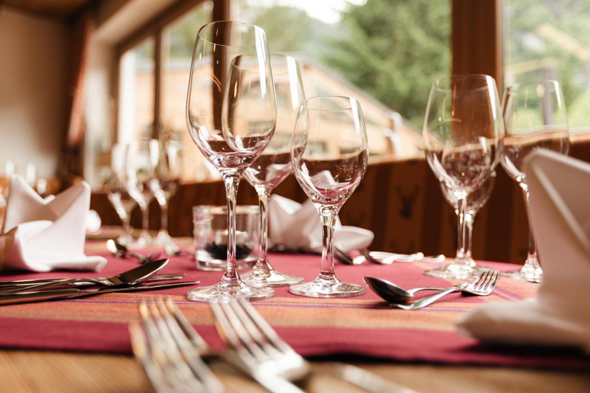 Hotel Kuenstleralm Kaprun Εξωτερικό φωτογραφία