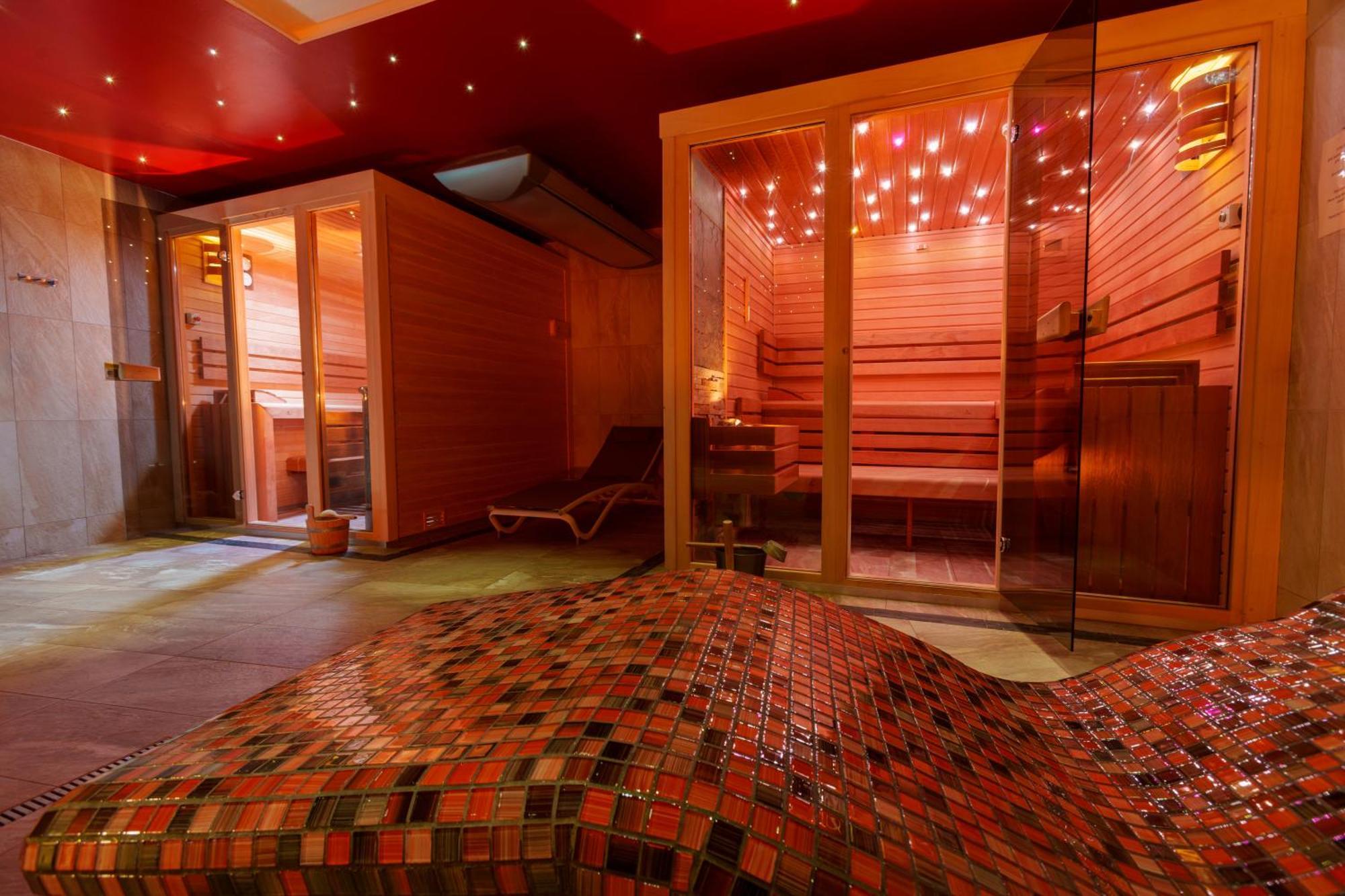 Hotel Kuenstleralm Kaprun Εξωτερικό φωτογραφία