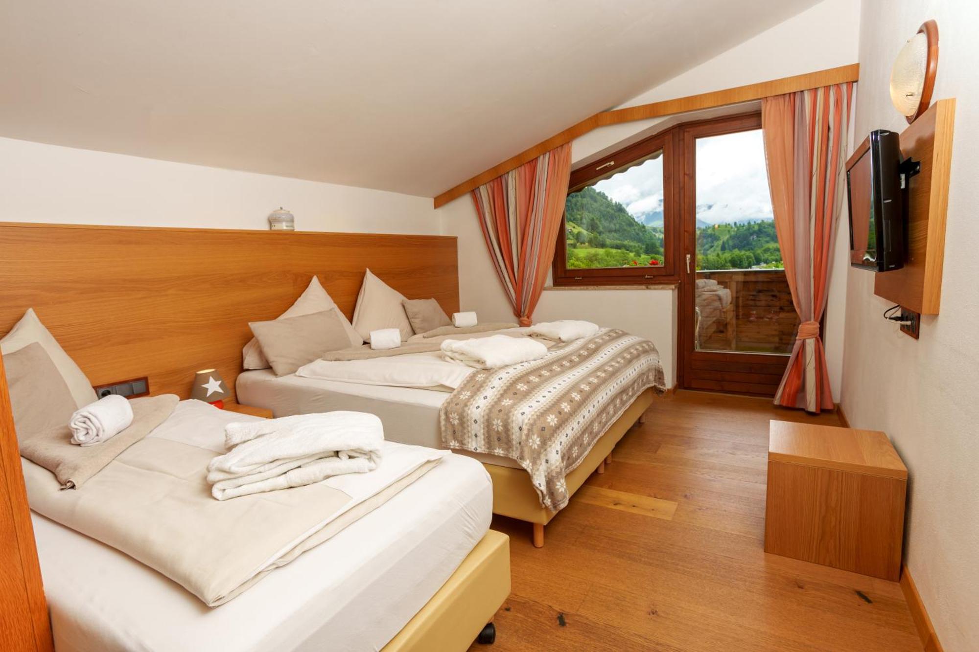Hotel Kuenstleralm Kaprun Εξωτερικό φωτογραφία