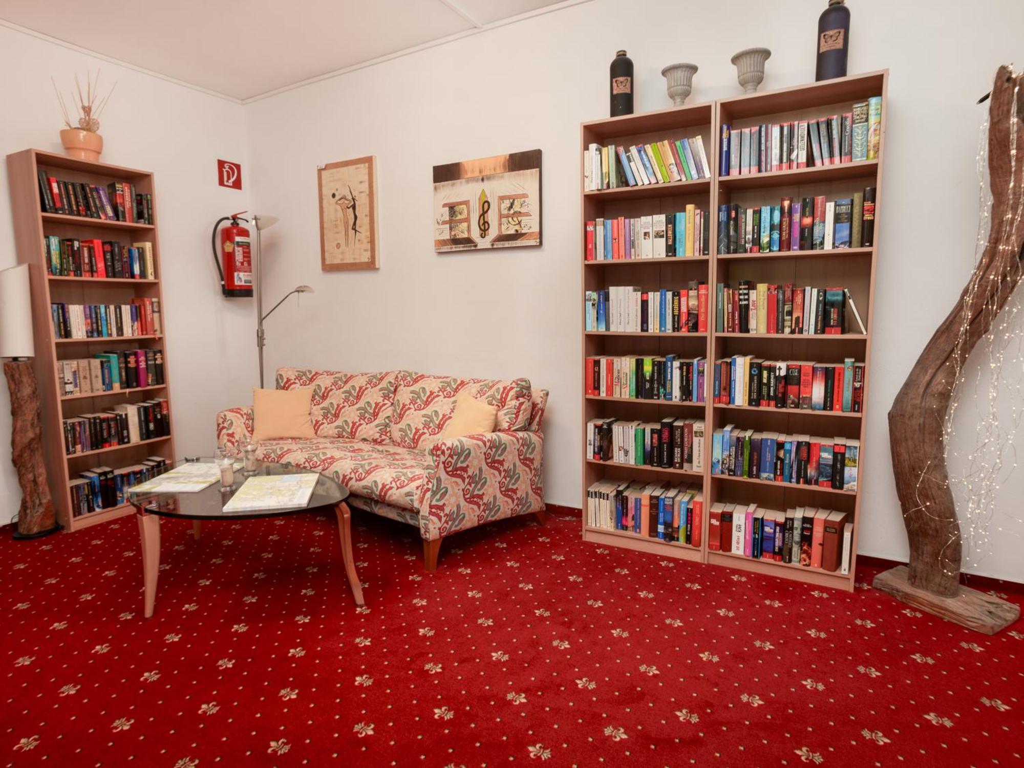 Hotel Kuenstleralm Kaprun Εξωτερικό φωτογραφία