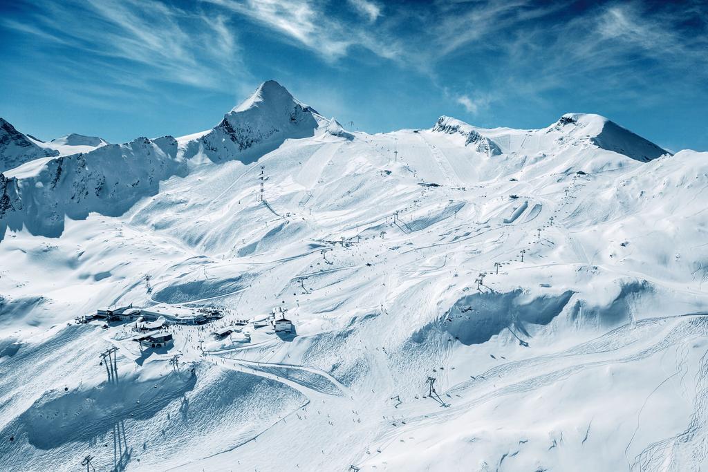 Hotel Kuenstleralm Kaprun Εξωτερικό φωτογραφία