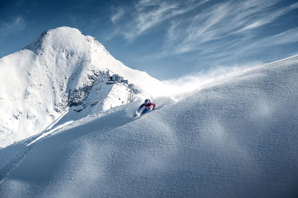 Hotel Kuenstleralm Kaprun Εξωτερικό φωτογραφία
