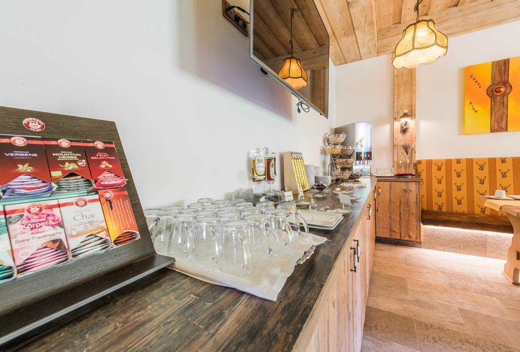Hotel Kuenstleralm Kaprun Εξωτερικό φωτογραφία