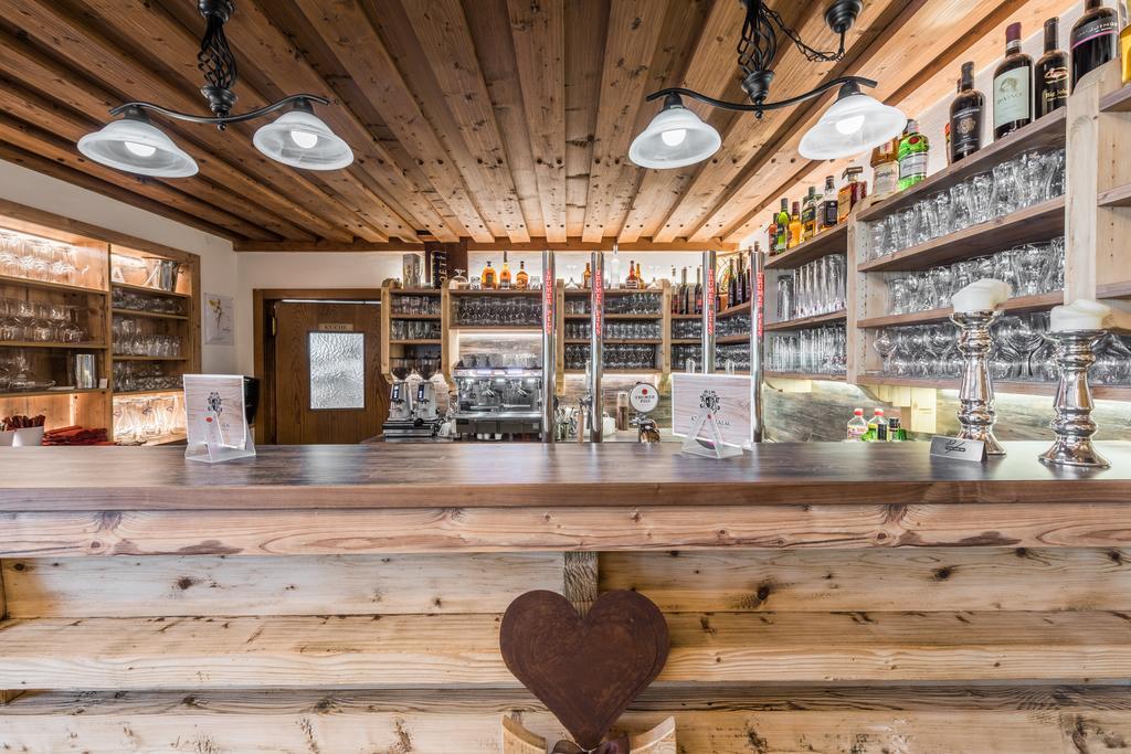 Hotel Kuenstleralm Kaprun Εξωτερικό φωτογραφία