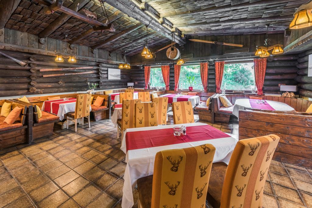 Hotel Kuenstleralm Kaprun Εξωτερικό φωτογραφία
